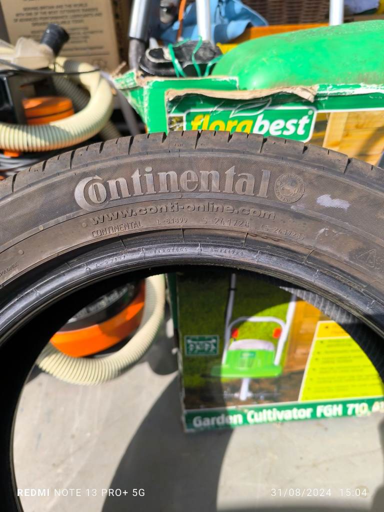 2 x Continental 195/50 R16 - Part worn