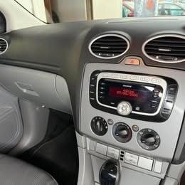 2008 Ford Focus 1.6 Titanium 5dr Auto HATCHBACK Petrol Automatic
