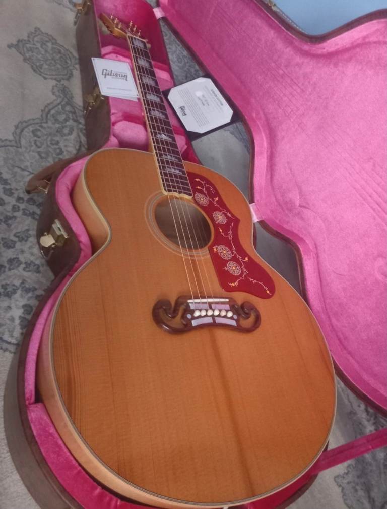 Gibson Custom Shop 1957 SJ200 Historic Collection Vintage Reissue Acoustic 