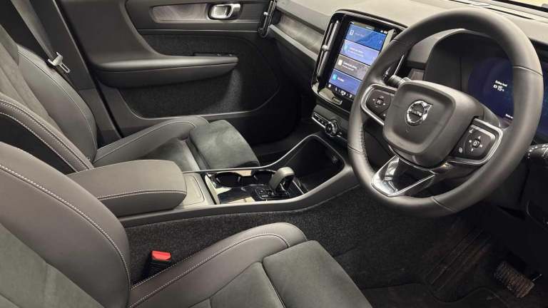 2025 Volvo EC40 Single Motor Extended Range 78kWh Plus SUV 5dr Electric Auto (252 ps) ESTATE Elec...