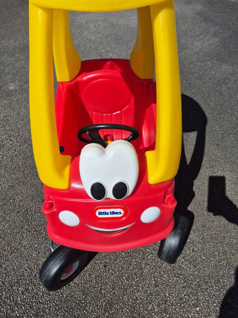 Little tikes red and yellow car