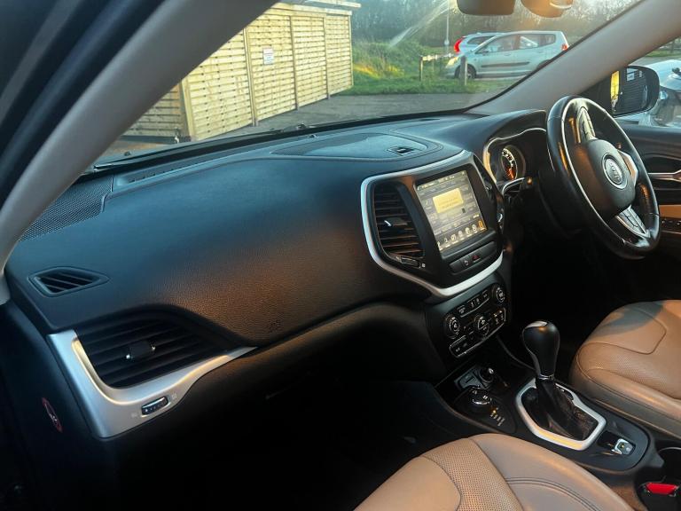 2016 Jeep Cherokee 2.2 Multijet 200 Limited Active Drive II 5dr Auto ESTATE DIESEL Automatic