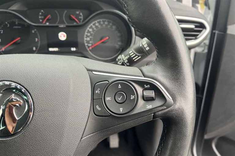 2021 Vauxhall Crossland 1.2i Turbo (130 PS) Elite Nav 5 Door Petrol SUV Automatic SUV Petrol Auto...