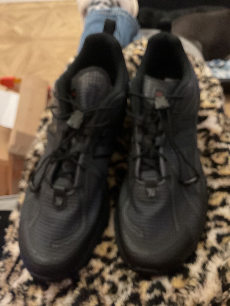 New balance size 9 new