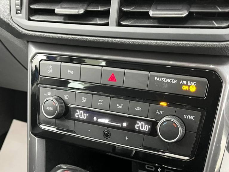 2021 Volkswagen T-Cross 1.0 TSI SEL SUV 5dr Petrol DSG Euro 6 (s/s) (110 ps) HATCHBACK Petrol Aut...