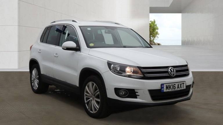 2016 Volkswagen Tiguan 2.0 TDi BlueMotion Tech Match Edition 150 5dr DSG ESTATE DIESEL Automatic