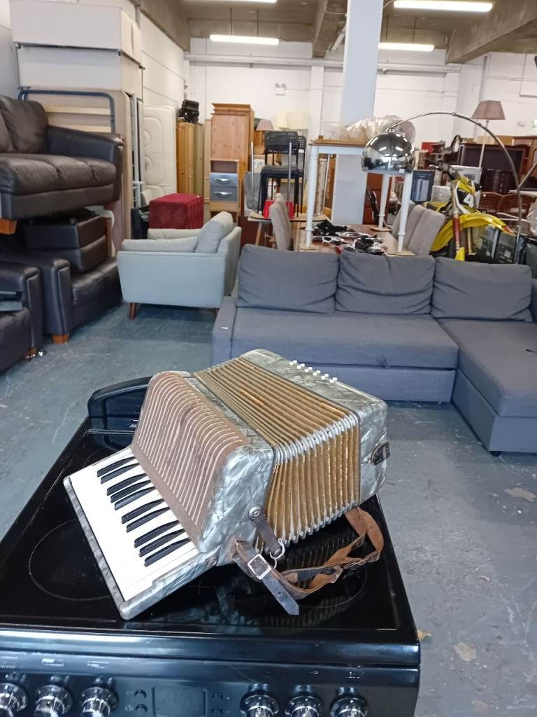 Vintage BELL Accordion – Grey Pearl, Fair Condition