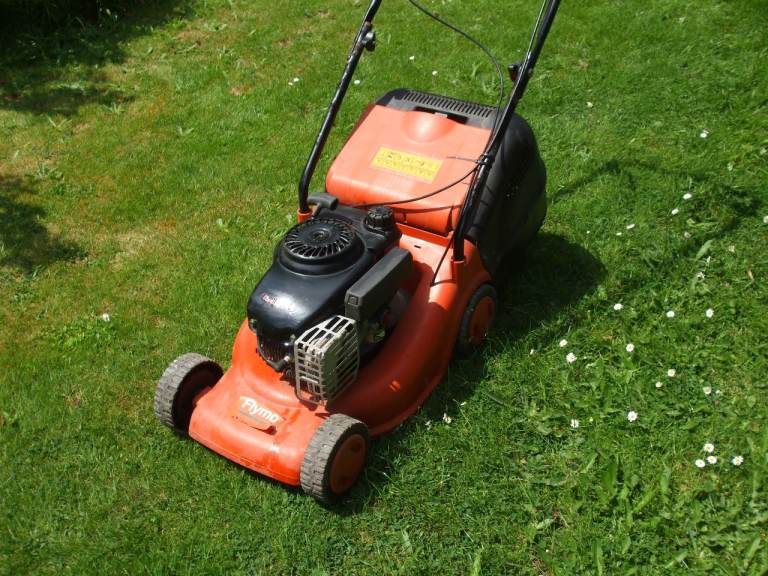 self propelled mower