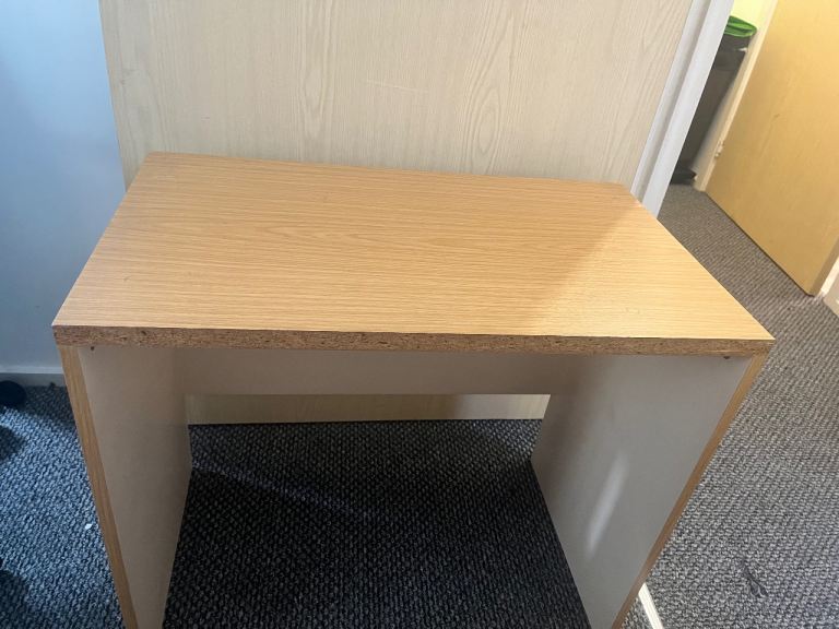 Small Wooden Desk or Shelf Unit – Good Condition