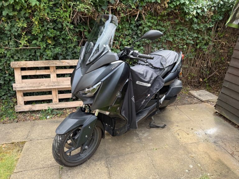 Yamaha, XMAX 300 Ironmax, 2019, 292 (cc)