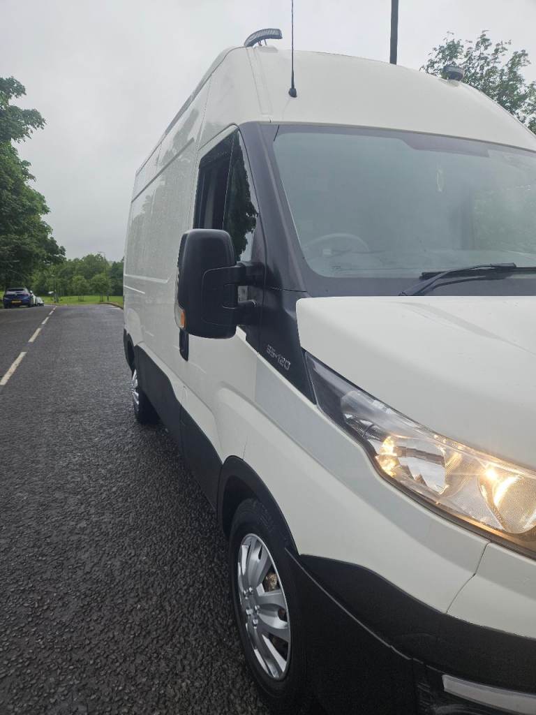2019 iveco daily 35-120 rwd mwb euro 6 ulez comp sim transit master crafter movano