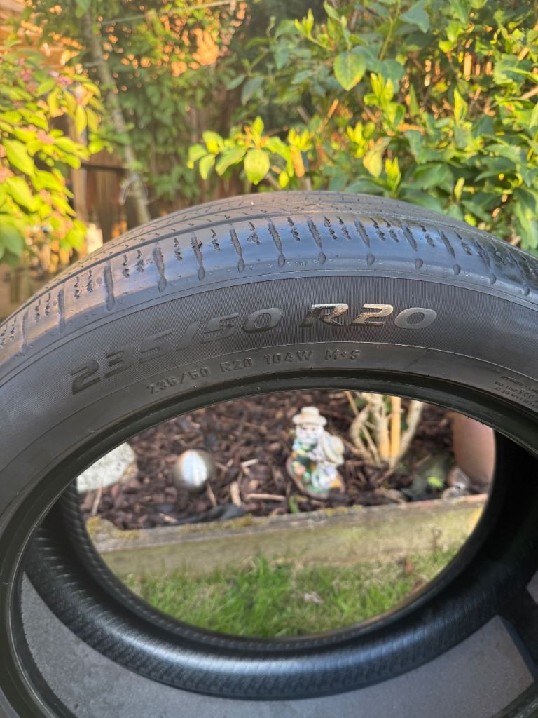 Pirelli Scorpion Zero All Season tyre 