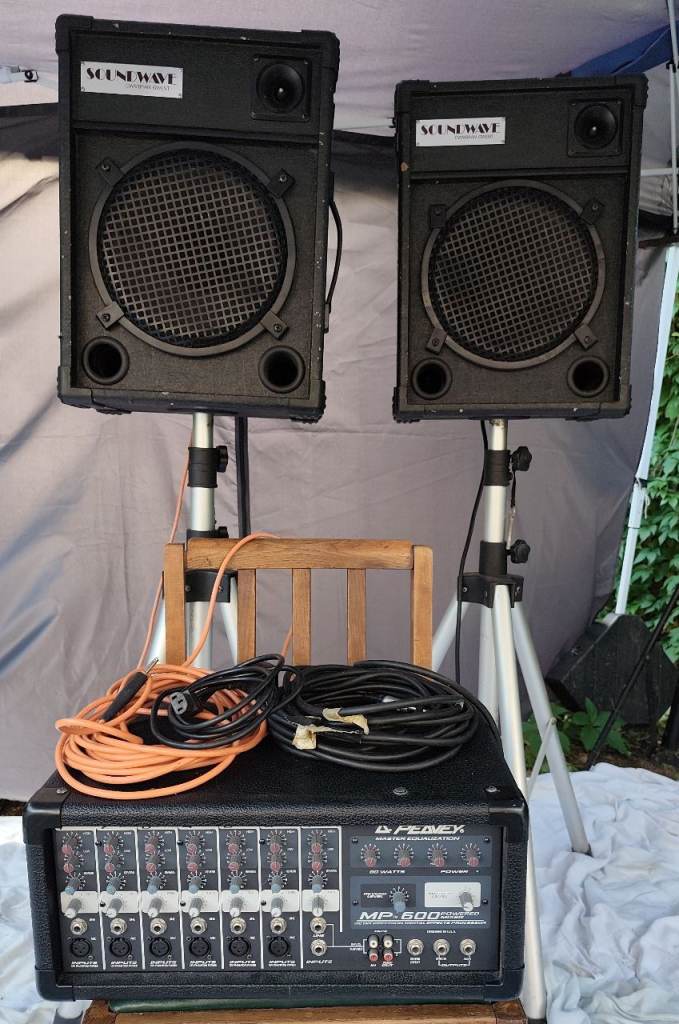 Peavey MP 600 Powered Mixer PA System & Soundwave 12" Speakers Eminence Drivers