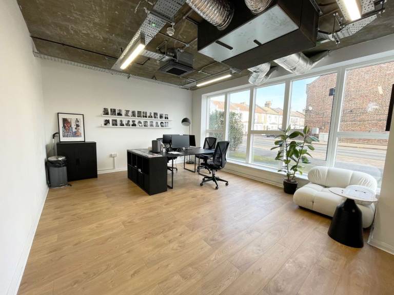 Office | Therapist Room | Beauty Room | Creative Space to Rent in Leyton East London E10 