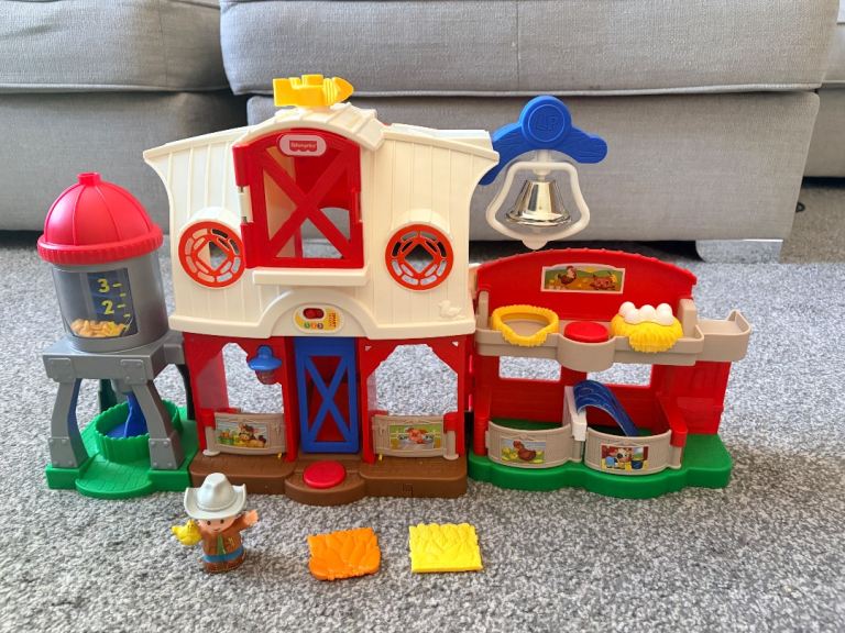 Fisher price little people caring for animals farm set with farmer and food - fully working