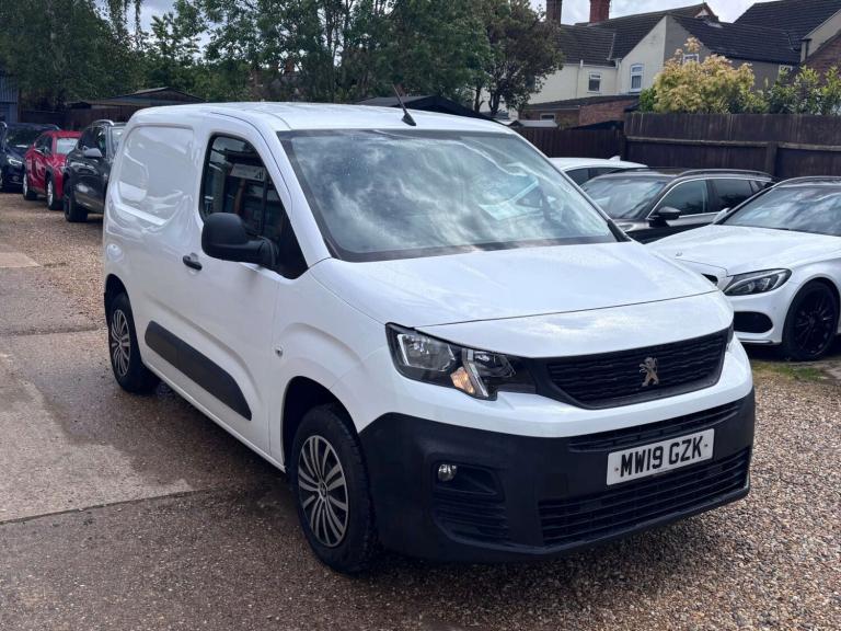 2019 Peugeot Partner 650 1.6 BlueHDi 75 Professional Van PANEL VAN DIESEL Manual