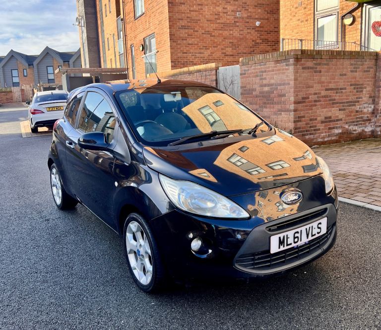 Ford, KA, Hatchback, 2011, Manual, 1242 (cc), 3 doors