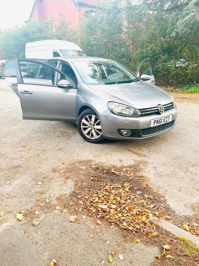 Volkswagen, GOLF, Hatchback, 2011, Manual, 1598 (cc), 5 doors