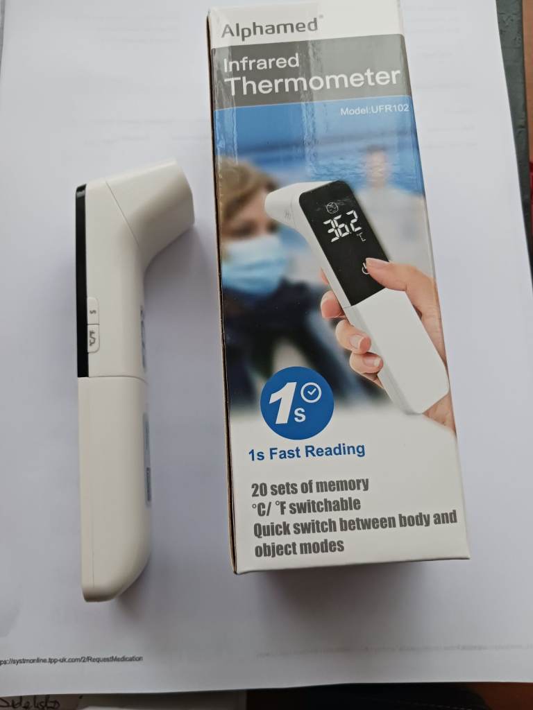 Medical Thermometer - no contact - Infra - Red Ear/ Forehead etc - Brand NEW! 