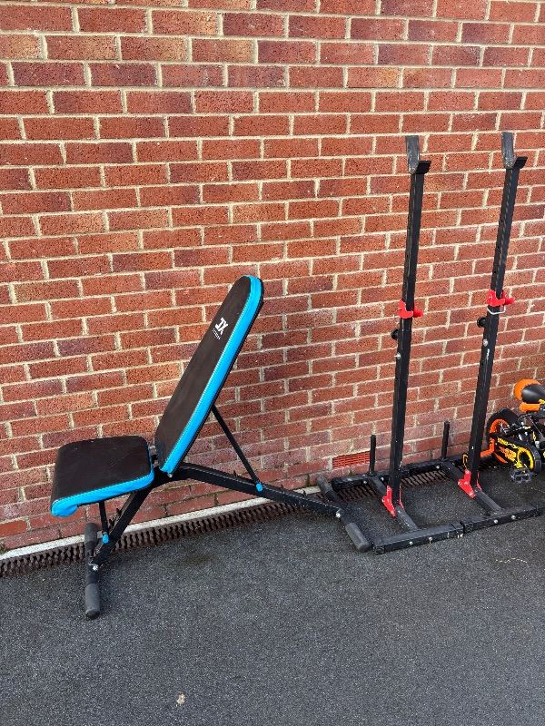 Adjustable Weight Bench and Squat Rack Set – Good Condition