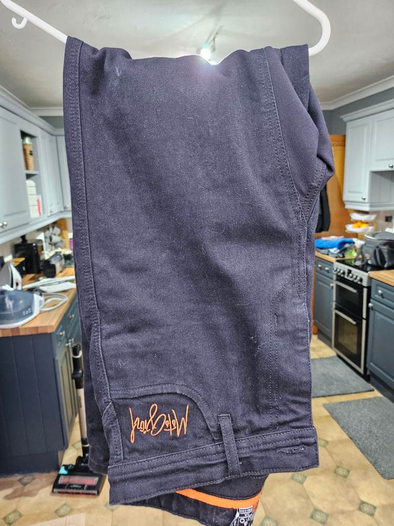 Brand new ladies motorcycle jeans made by motogirl d30 size 14