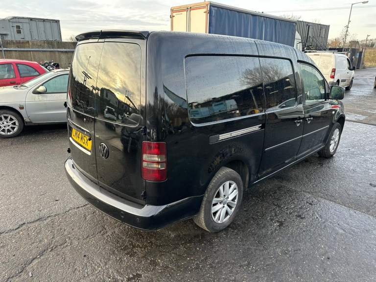 2014 VW CADDY BREAKING SPARES PARTS