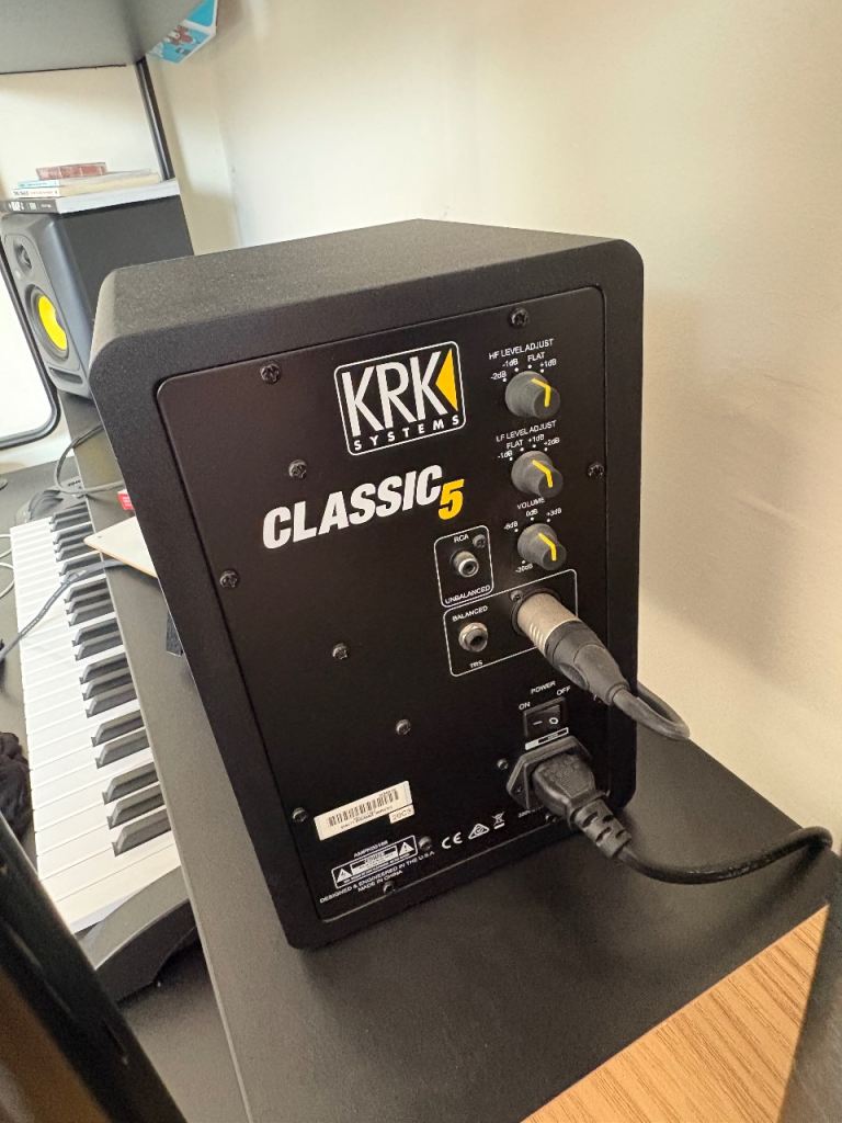 KRK ROKIT PRO CLASSIC 5’s speakers - £120