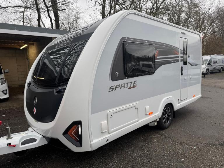 ⭐️ 2025 SWIFT SPRTE ALPINE 2 EXCLUSIVE ⭐️ 2 BERTH LIGHTWEIGHT TOURING CARAVAN ⭐️