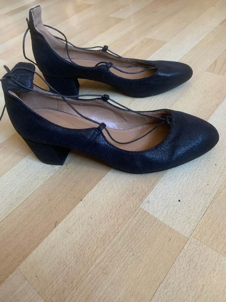 Attractive, well made, Next leather shoes size 6.5, unworn