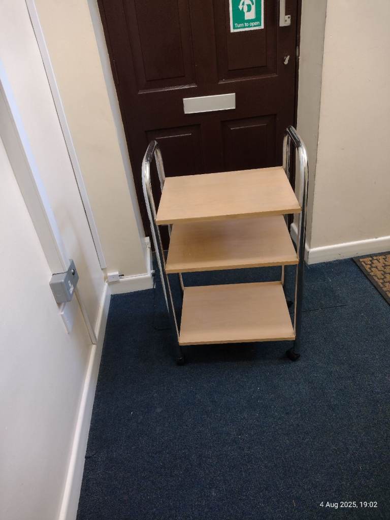 Trolly display on wheels