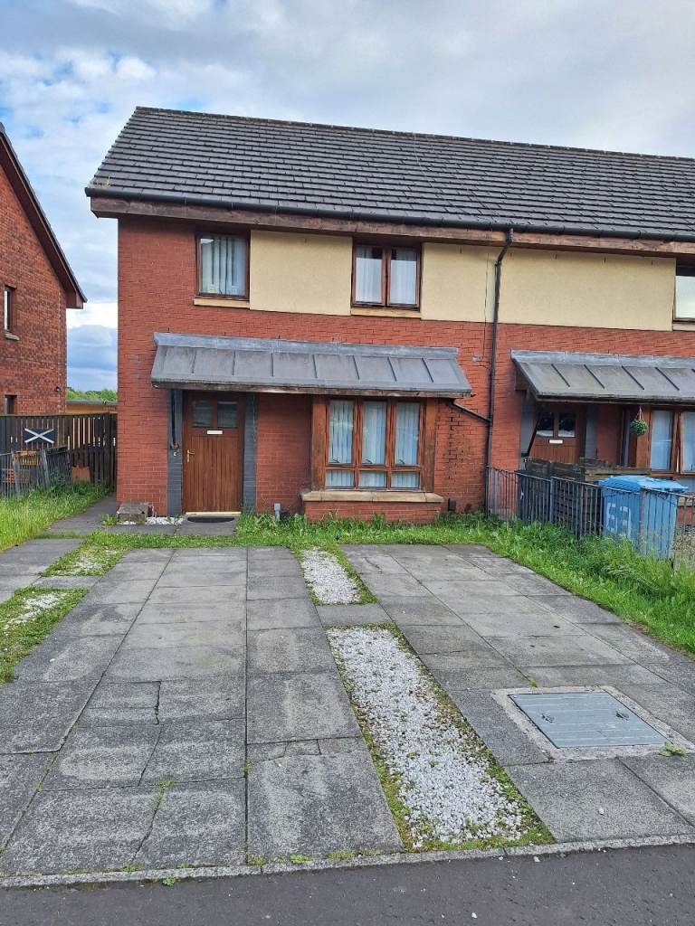 3 bedroom endterrace house
