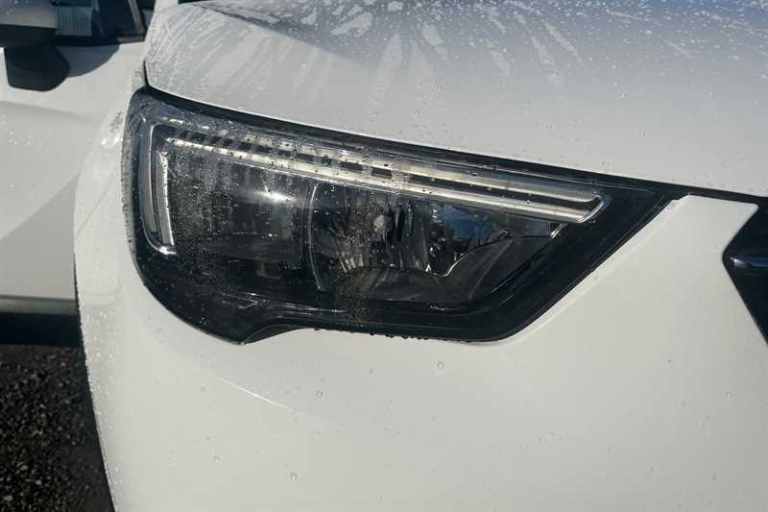 2019 Vauxhall Crossland X 1.2T ecoTec [110] SE 5dr [6 Speed] [S/S] HATCHBACK PETROL Manual