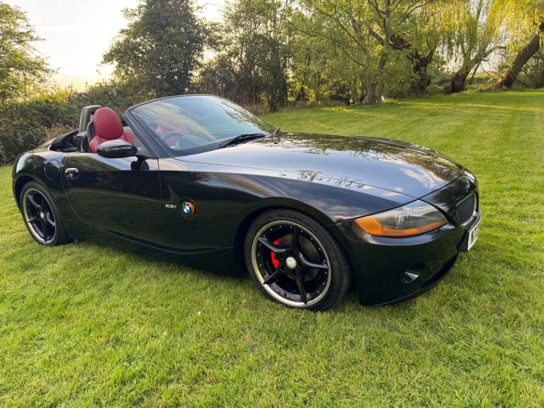 2005 BMW Z4 2.5i SE 2dr CONVERTIBLE Petrol Manual