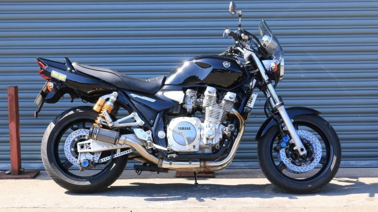 Yamaha XJR1300 2006