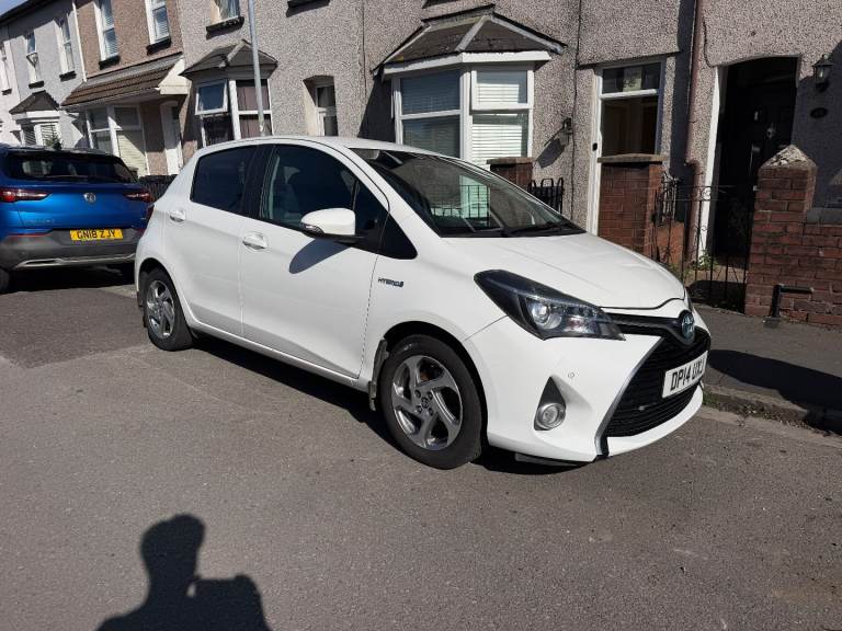 Toyota, YARIS, Hatchback, 2014, Other, 1497 (cc), 5 doors