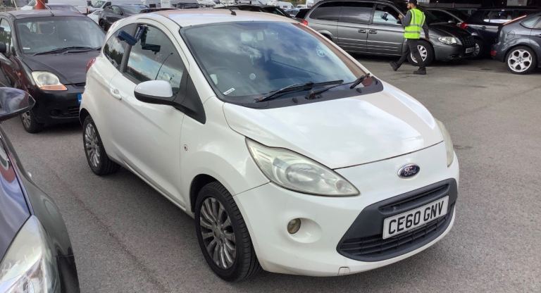 Ford, KA, Hatchback, 2010, Manual, 1242 (cc), 3 doors