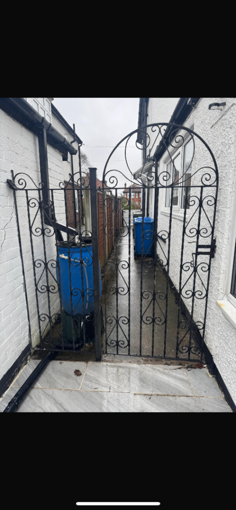 Steel metal gate & fence