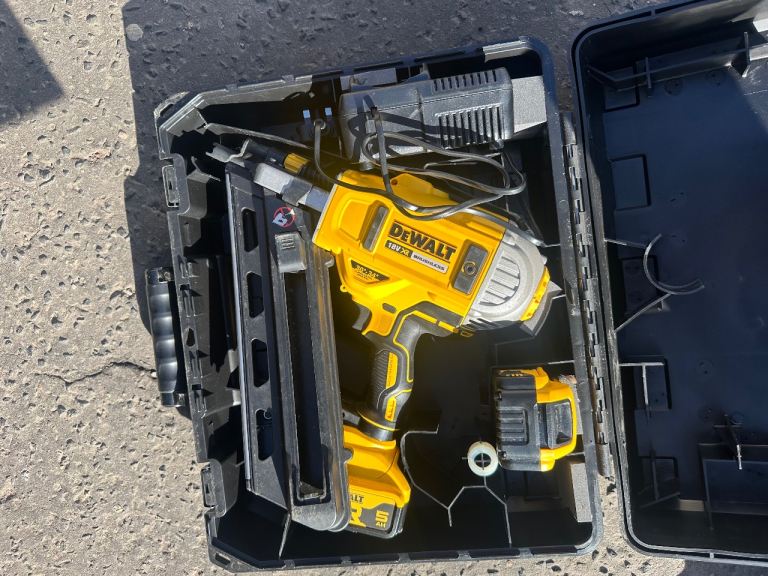 Multi nail gun 