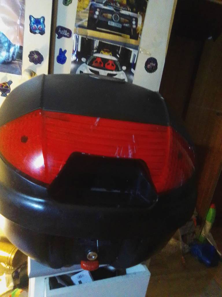 QUICK SALE KAPPA BACK BOX WITH REFLECTOR STRIP GOOD CONDITION NO KEYS 