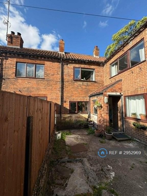 2 bedroom house in Park Lane, Retford, DN22 (2 bed) (#2952969)