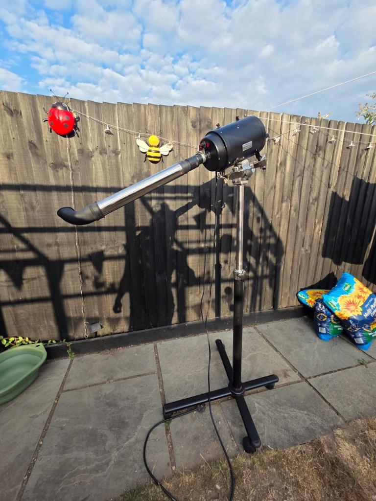 Dog grooming blaster