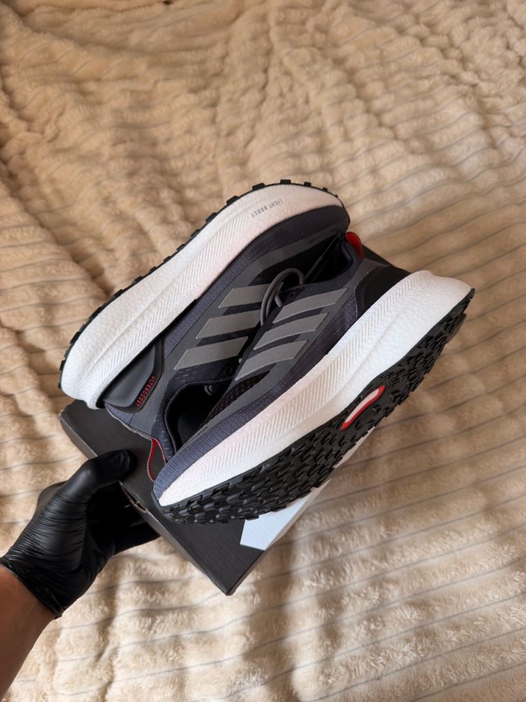 🔥 BRAND NEW Adidas Ultraboost 5 Climawarm • UK 6 • Collection / Tracked Postage 🔥