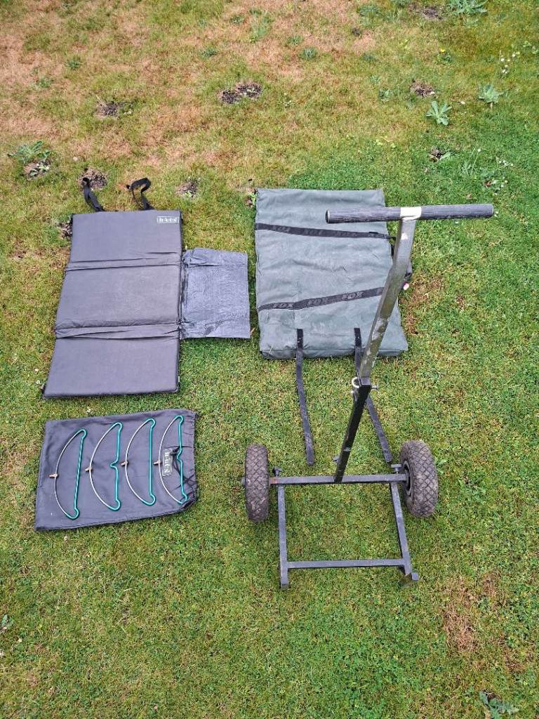 Carp Fishing, Nash Tackle, Fox Tackle, Barrow / Trolley, Unhooking, garage clearance