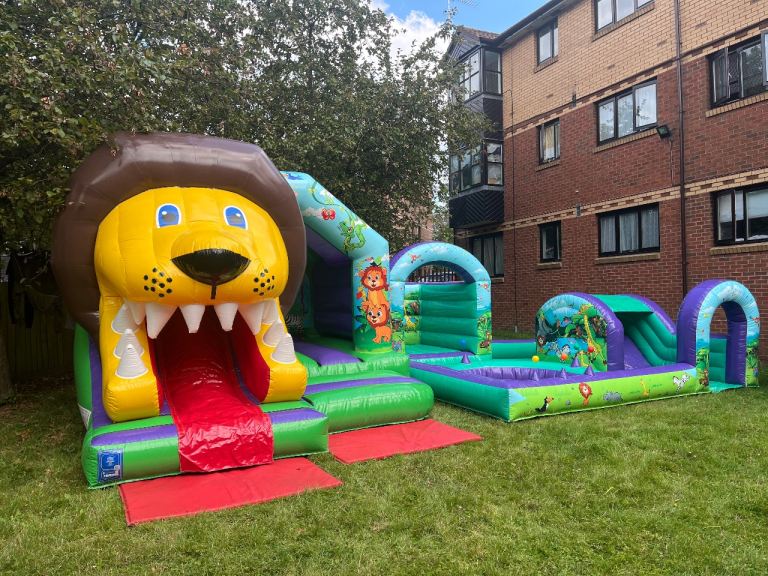 Bouncy castle Ice cream machine hire Waffles Pancakes Chocolate fountain Candy floss Popcorn
