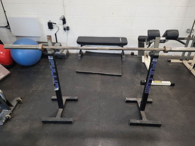 Squat Rack - Portable and Adjustable 