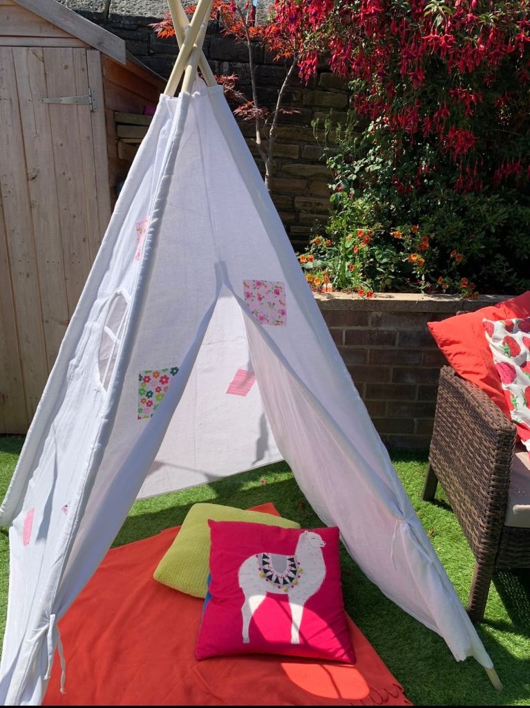 Teepee tent