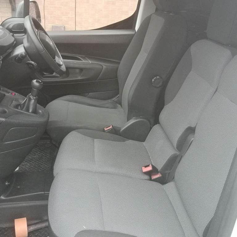Peugeot, PARTNER, Panel Van, 2019, Manual, 1560 (cc)