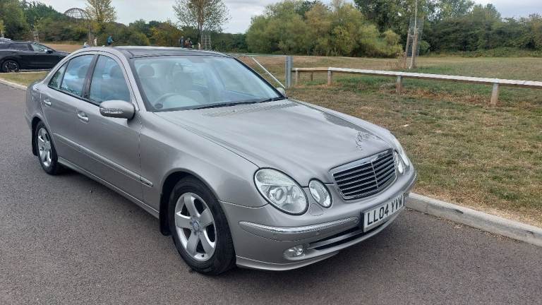 Mercedes-Benz, E CLASS, Saloon, 2004, Semi-Auto, 3199 (cc), 4 doors
