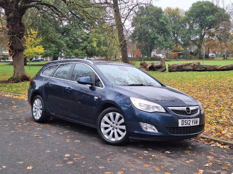 Vauxhall, ASTRA, Estate, 2012, Manual, 1598 (cc), 5 doors Mechanic is perfect  