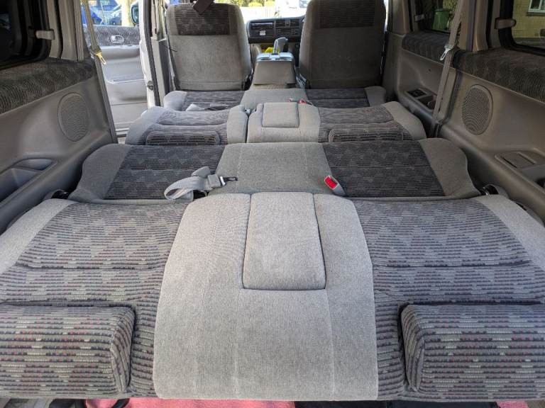 2000 Mazda Bongo for sale. Excellent day van